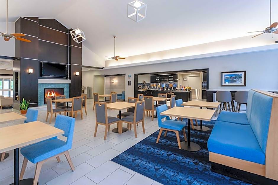 Homewood Suites By Hilton Rochester/Greece, NY