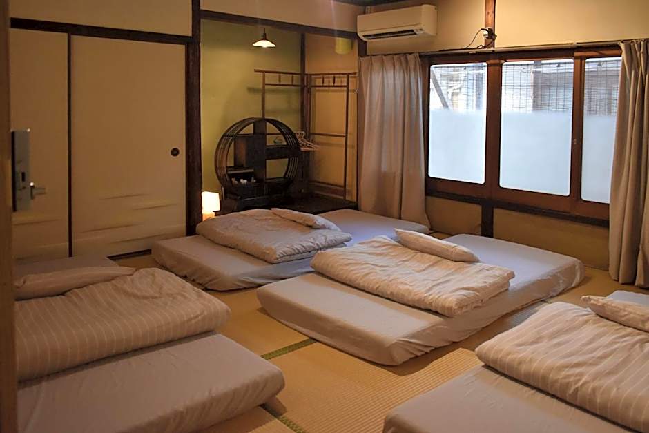 Toyooka guesthouse Hostel Act