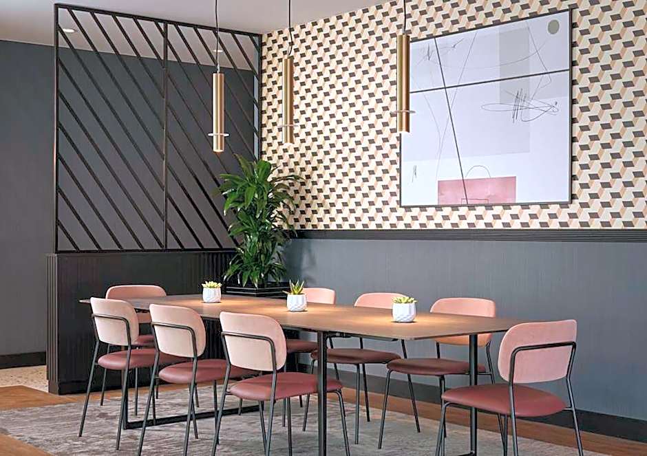 DoubleTree by Hilton Sheffield City