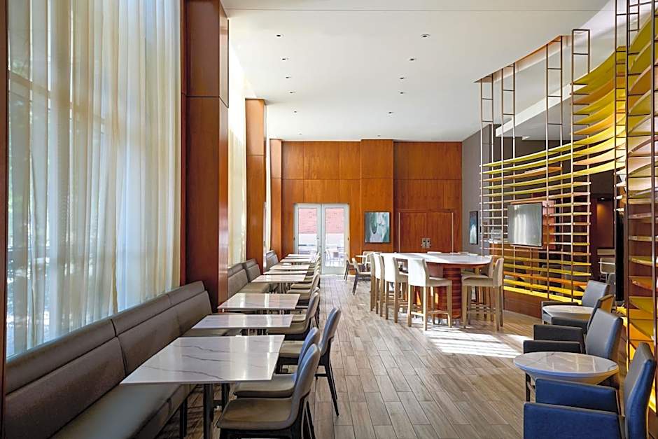 Residence Inn by Marriott Arlington Capital View