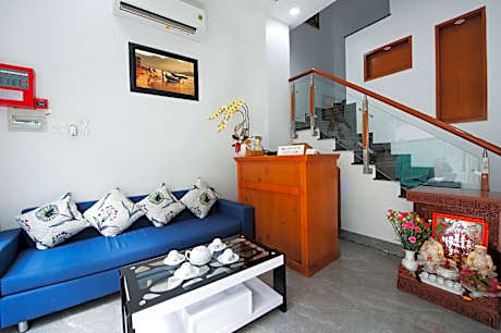 The white guest house