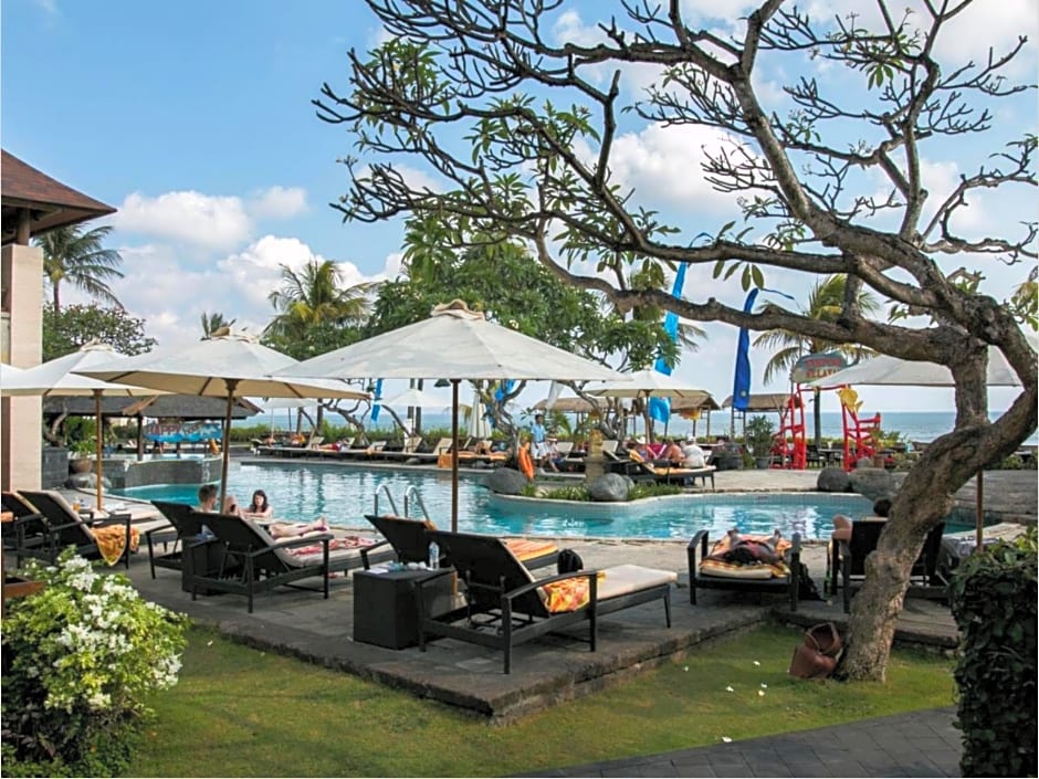Grand Balisani Suites Hotel
