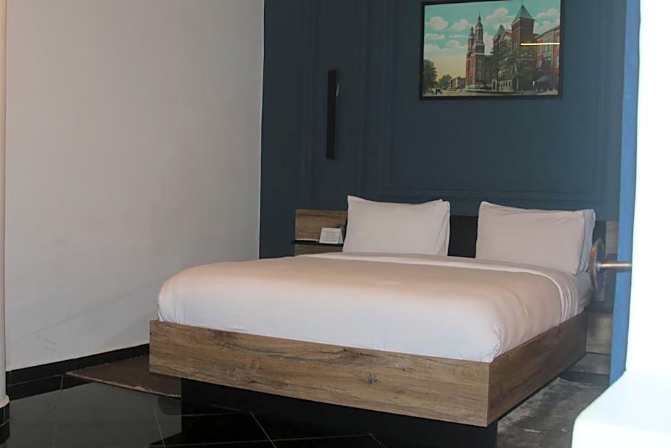 The Hotel Syracuse
