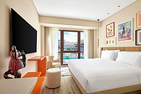 King Room with Pool View