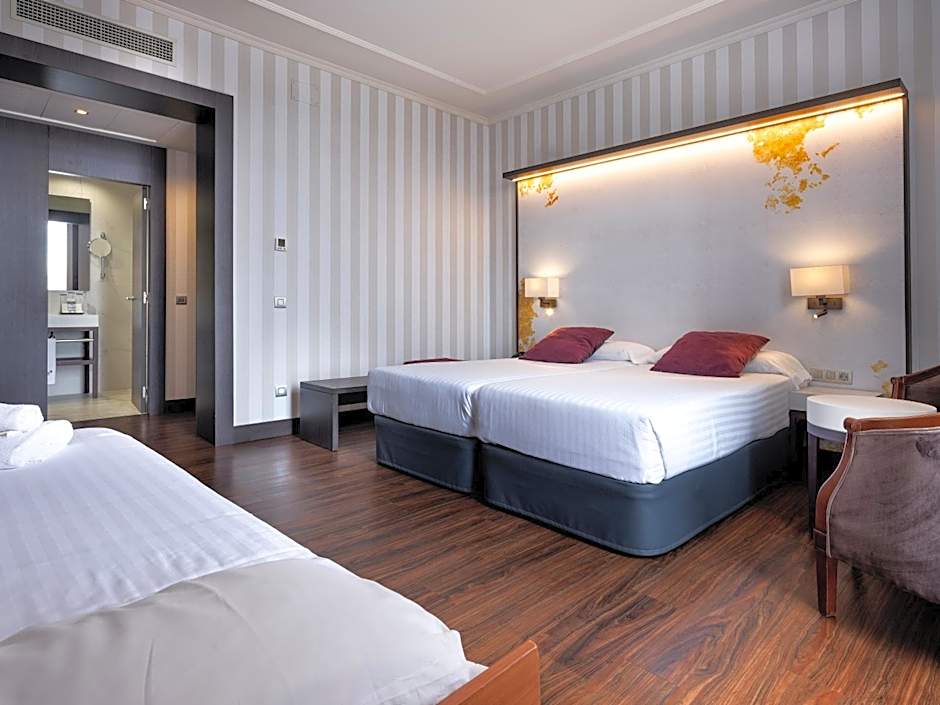 Intur Palacio San Martin