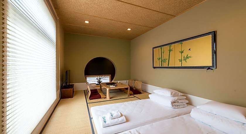 Gucho-kun · Hotel Shochiku-un, Kyoto Shijo Karasuma