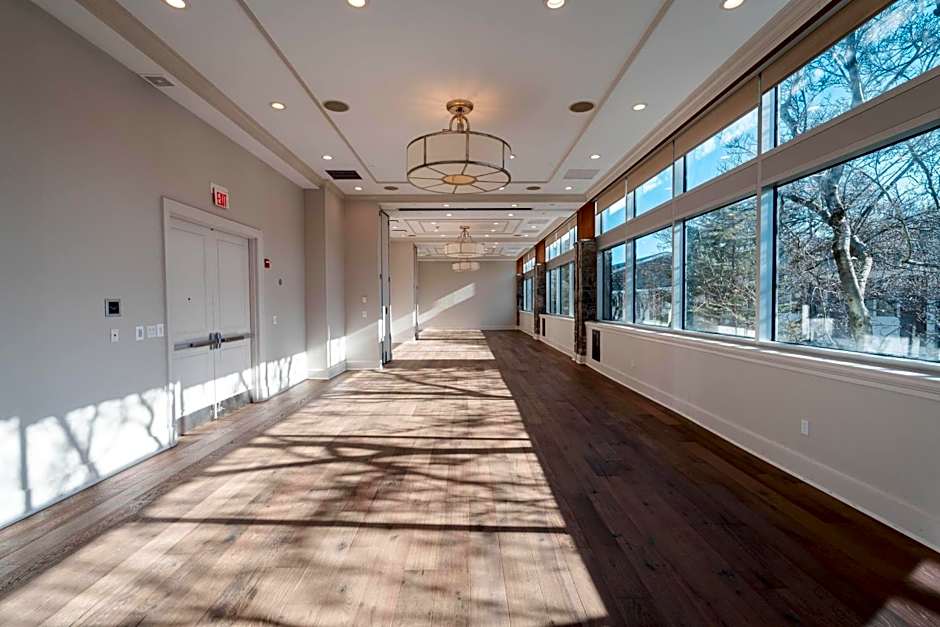 Sleepy Hollow Hotel, a Dolce by Wyndham
