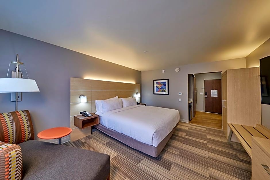 Holiday Inn Express and Suites - Hermiston Downtown By IHG