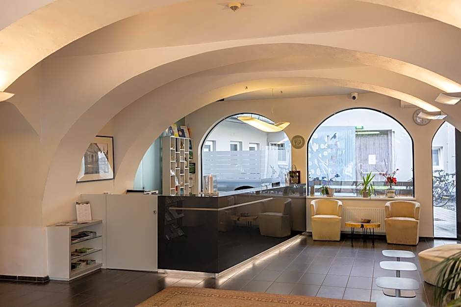 Kaiser von Österreich, Historik- und Thermalhotel