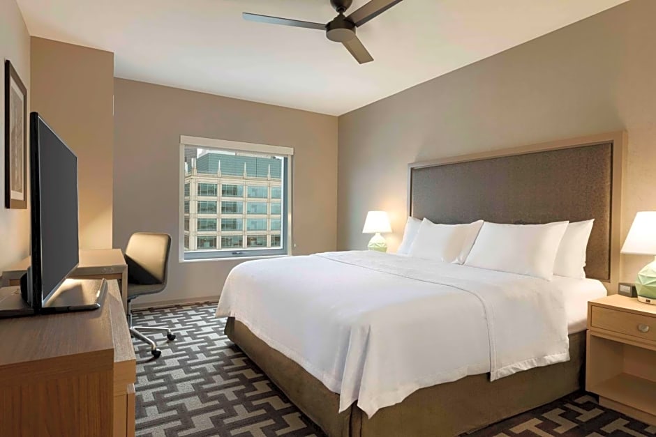 Homewood Suites by Hilton Chicago West Loop