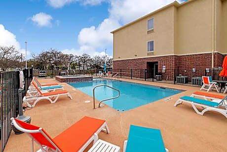 Comfort Inn & Suites Fredericksburg