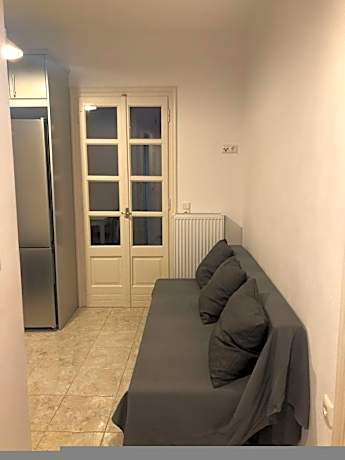 One Bedroom Apartment