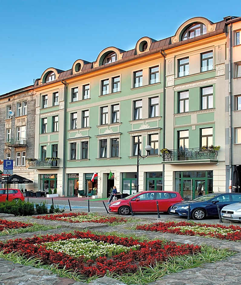 Plaza Boutique Hotel