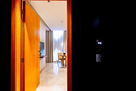 Double Room - Mobility Access/Smoking