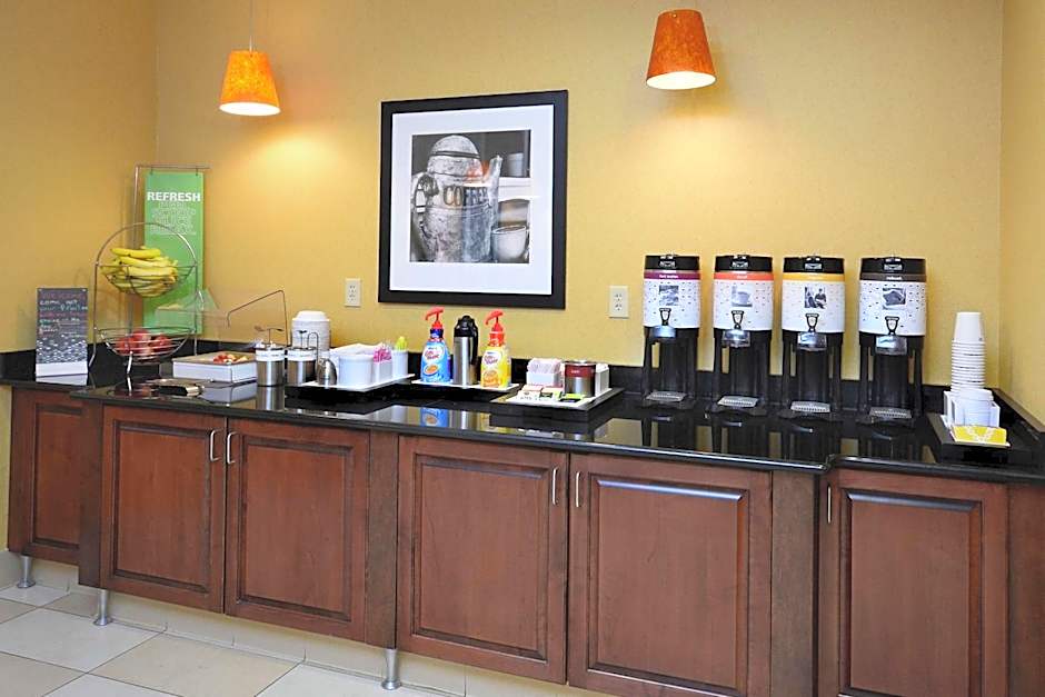 Hampton Inn By Hilton Martinsville