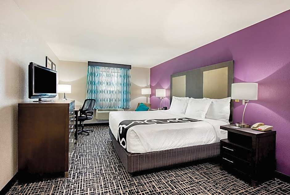 La Quinta Inn by Wyndham West Long Branch/NJ Shore Area