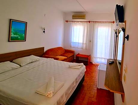 Standard Double Room with Sea View