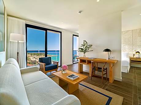 suite imperial tarraco room 3 ad + 1 ch