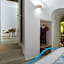 Kima Oia Suites