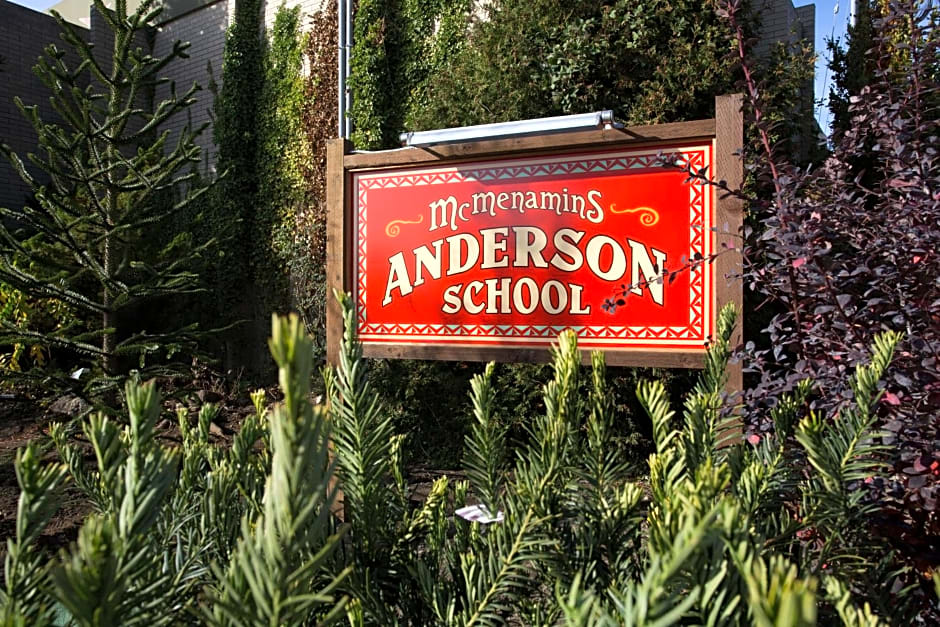 McMenamins Anderson School