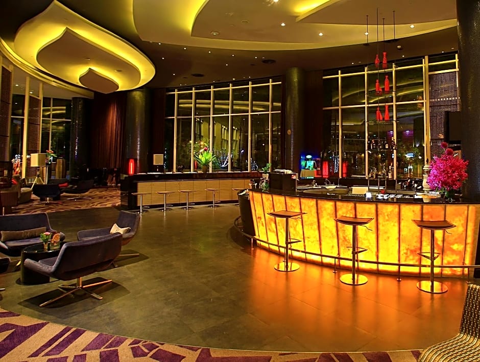 Amaranth Suvarnabhumi Hotel - SHA Plus Certified