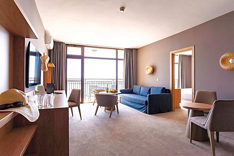 Tiva del Mar Beach Hotel