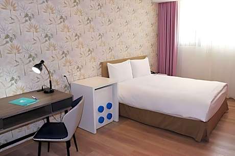 Deluxe Quadrale Room