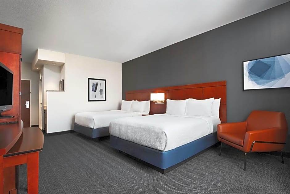 Courtyard by Marriott Kansas City At Briarcliff