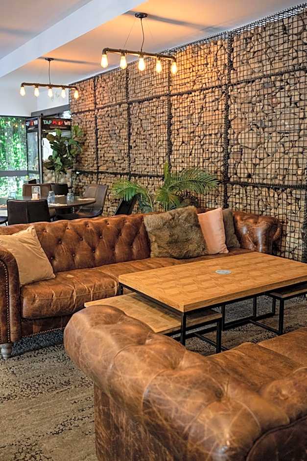 Salisbury Hotel Motel