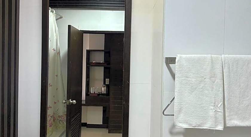 Grand Phranakhon Hotel