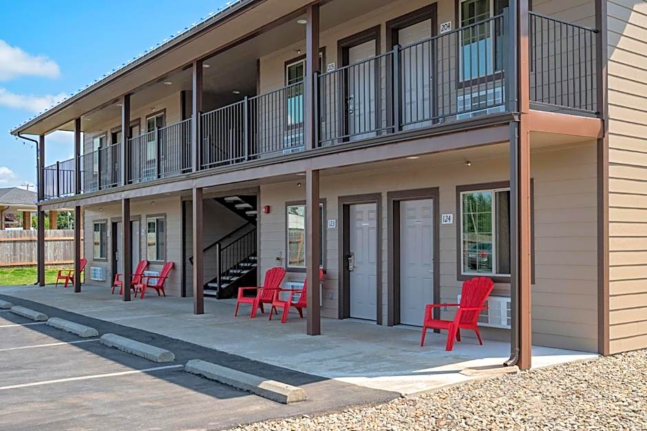 Town Motel
