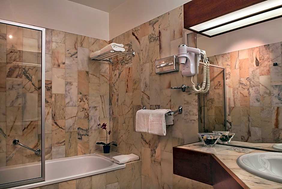 Abaca Messidor by Happyculture