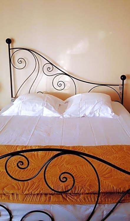 Photo 1 of 5 of Double Room
