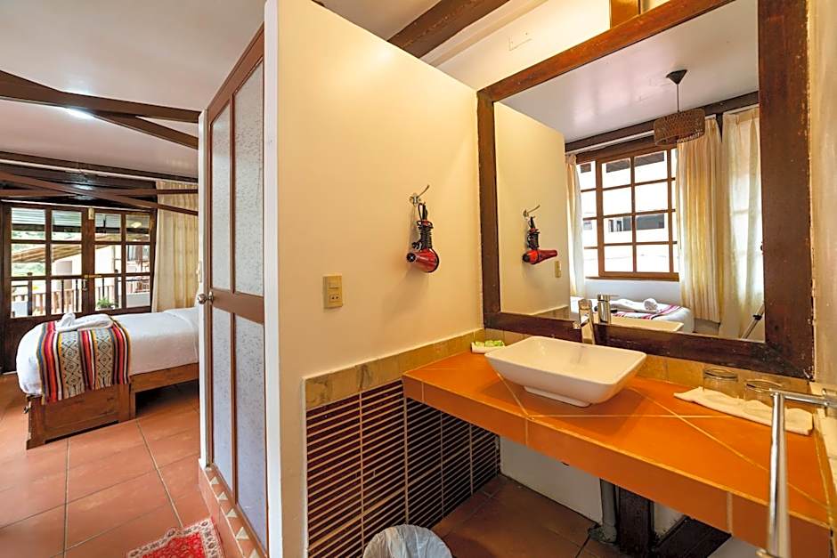 Gringo Bill's Boutique Hotel