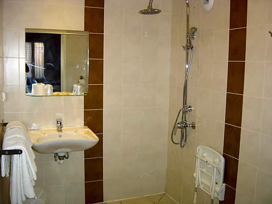 Hôtel Restaurant du Lauragais LOGIS DE FRANCE