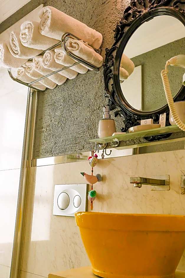 The Suite Apart Hotel