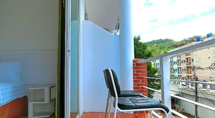 Sira Boutique - Newly renovated