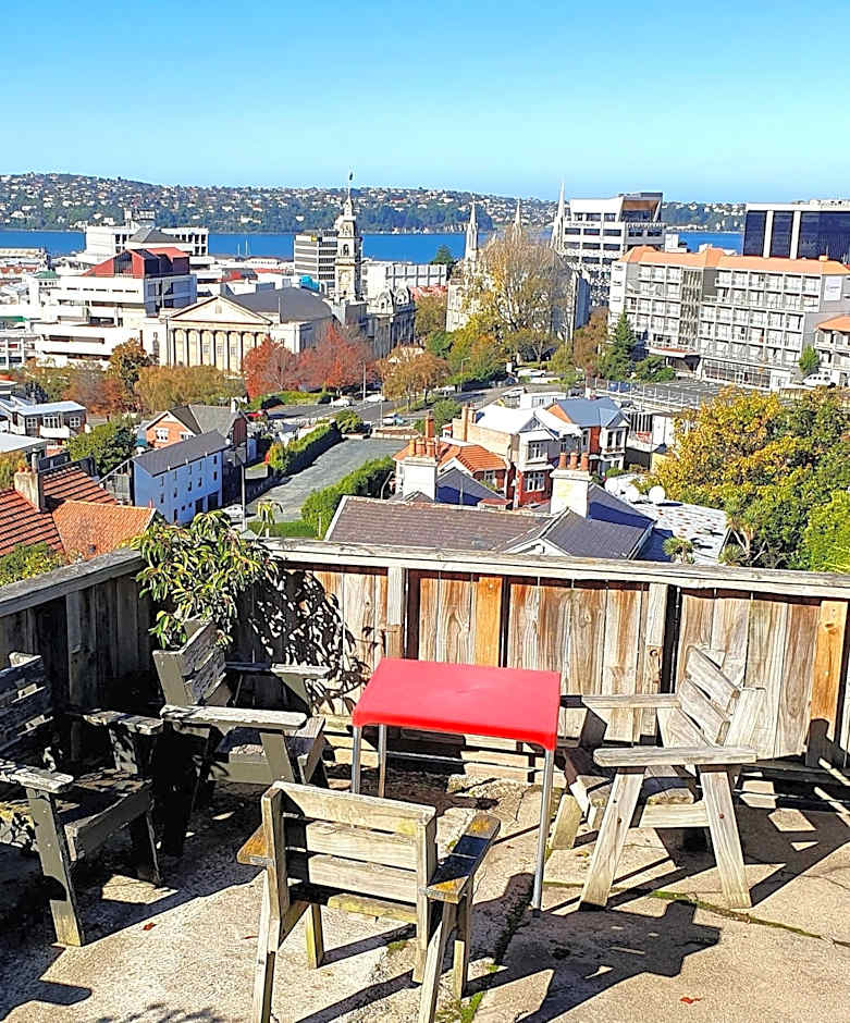 Travel Stay City Hostel