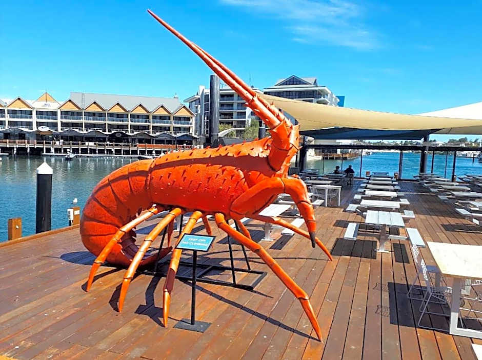 5 Star Mandurah Beach Exclusive Apt