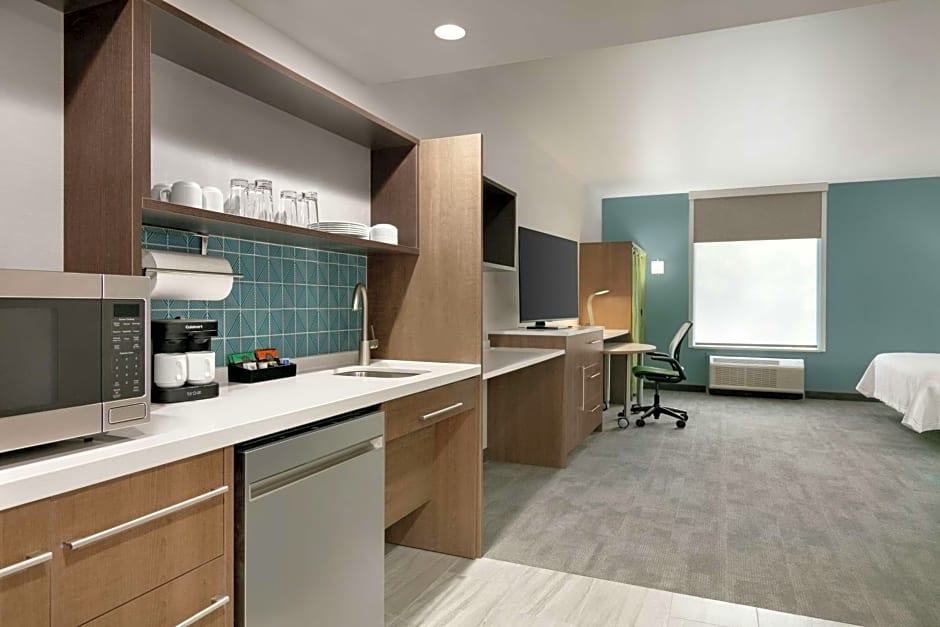 Home2 Suites by Hilton Norfolk Airport