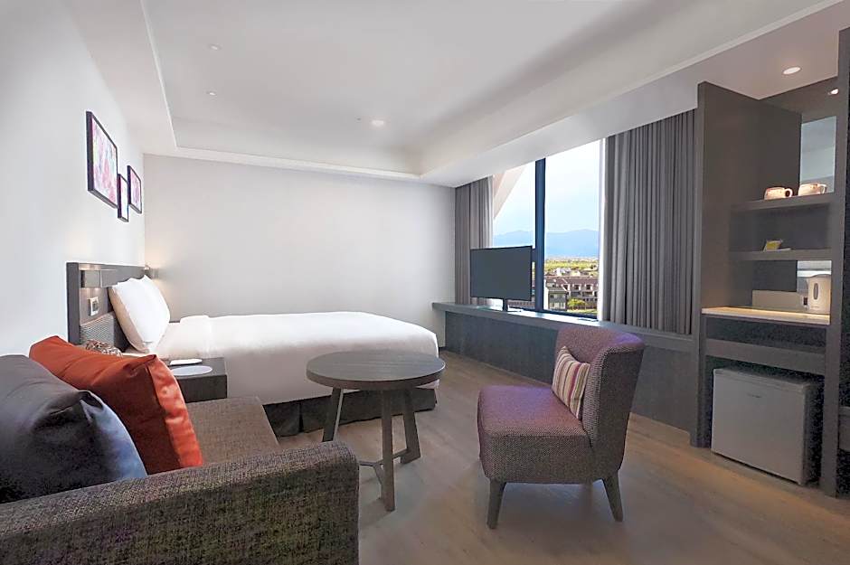 Lakeshore Hotel Yilan