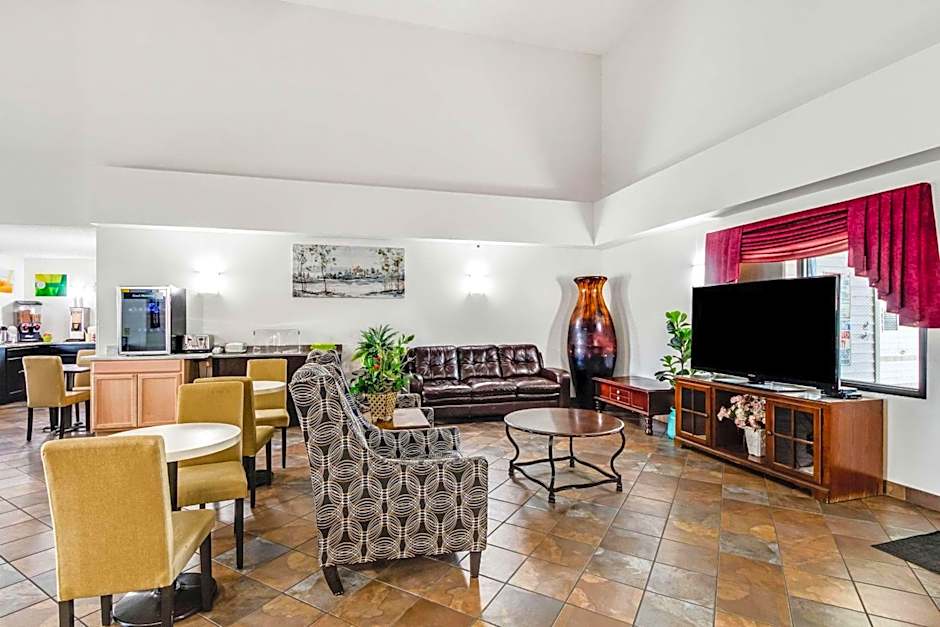Quality Inn & Suites Junction