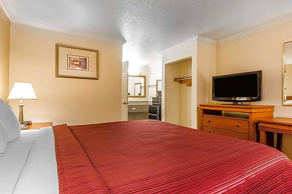 Quality Inn & Suites Gilroy