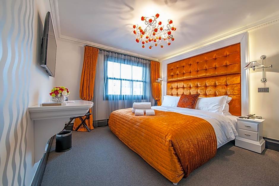 The Exhibitionist Hotel