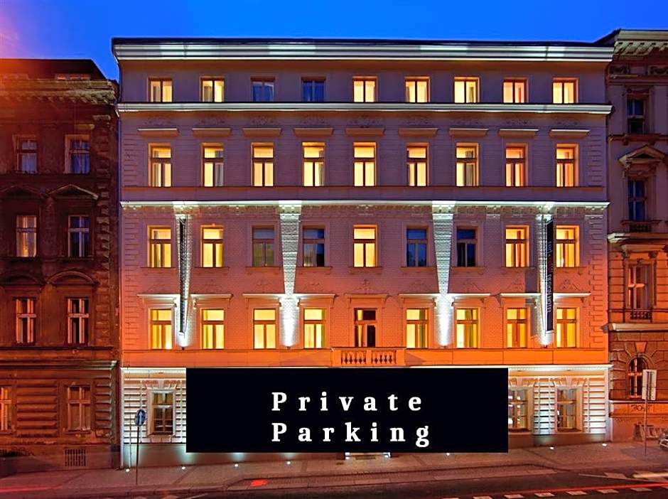 Red & Blue Design Hotel Prague