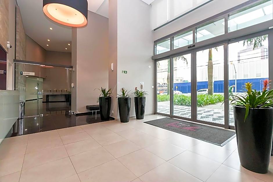 7th Avenue - Centro | Curitiba | Gonzaga Stays