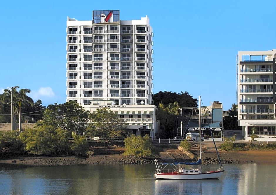 Oaks Townsville Metropole Hotel