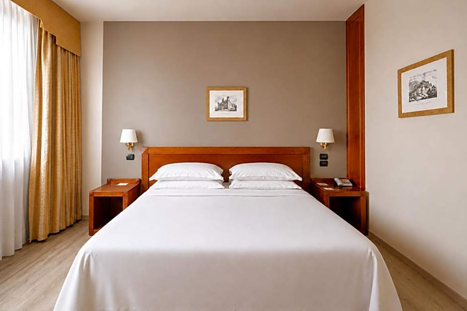 Phi Hotel Cavalieri