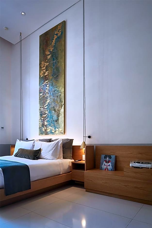 Umbral, a Curio Collection by Hilton