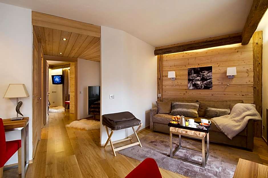 Au Coeur Du Village Hotel